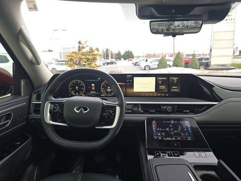 Certified 2025 INFINITI QX80 Sensory w/ Exterior Package image 9
