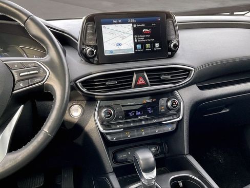 Used 2020 Hyundai Santa Fe Limited image 9