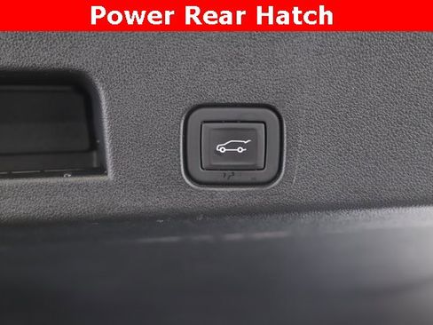 Used 2025 GMC Acadia Denali w/ LPO, Floor Liner Package image 33