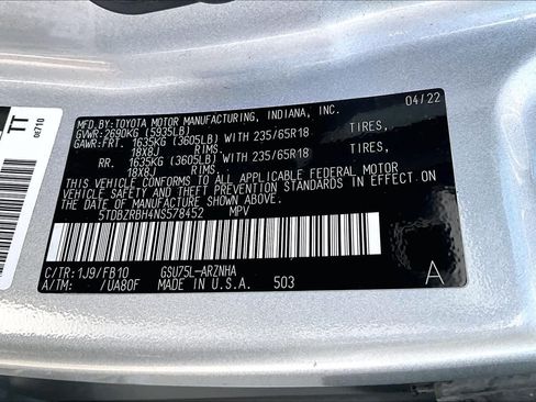 Used 2022 Toyota Highlander LE AWD/4WD image 36
