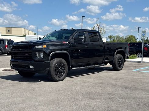 Used 2021 Chevrolet Silverado 2500 LT w/ True North Edition AWD/4WD image 3