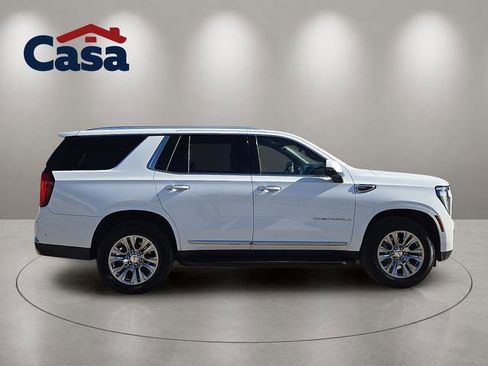 Used 2025 GMC Yukon Denali AWD/4WD image 2