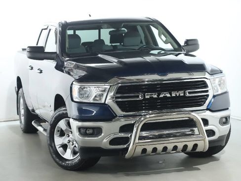Used 2019 RAM 1500 Big Horn AWD/4WD image 2