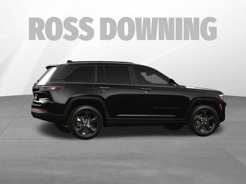 Used 2025 Jeep Grand Cherokee Limited w/ Luxury Tech Group II image 6