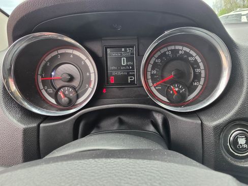 Used 2011 Dodge Durango R/T w/ Entry Nav/Commuter Group AWD/4WD image 19