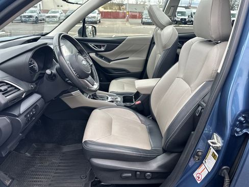 Used 2020 Subaru Forester Limited w/ Popular Package #3 image 10