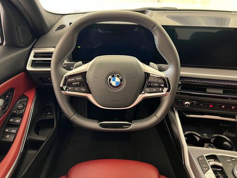 Used 2025 BMW 330i xDrive Sedan w/ Premium Package AWD/4WD image 14