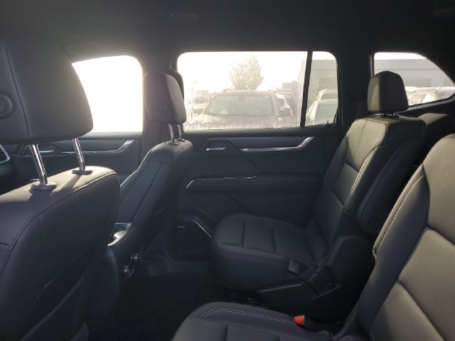 Used 2024 GMC Acadia Elevation w/ LPO, Floor Liner Package FWD image 9