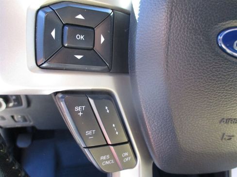 Used 2022 Ford F250 Lariat w/ Lariat Ultimate Package image 16