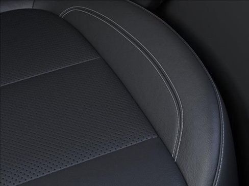 New 2025 Chevrolet Blazer LT w/ LPO, Floor Liner Package image 21