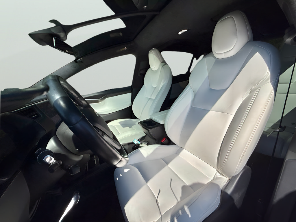 Used 2021 Tesla Model X Performance AWD/4WD image 10