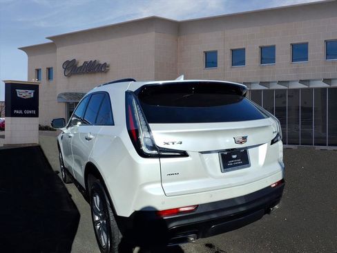 Certified 2023 Cadillac XT4 Sport w/ Technology Package image 6