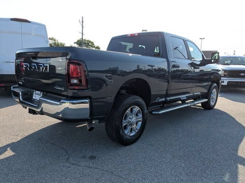Used 2026 RAM 2500 Big Horn AWD/4WD image 5