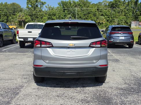 Used 2024 Chevrolet Equinox LS w/ LS Convenience Package FWD image 6
