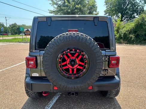 Used 2019 Jeep Wrangler Unlimited Rubicon AWD/4WD image 7