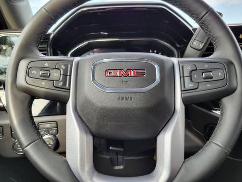 Used 2024 GMC Sierra 1500 Elevation AWD/4WD image 15