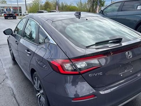 Used 2024 Honda Civic EX-L image 3