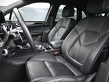 Certified 2024 Porsche Macan image 5