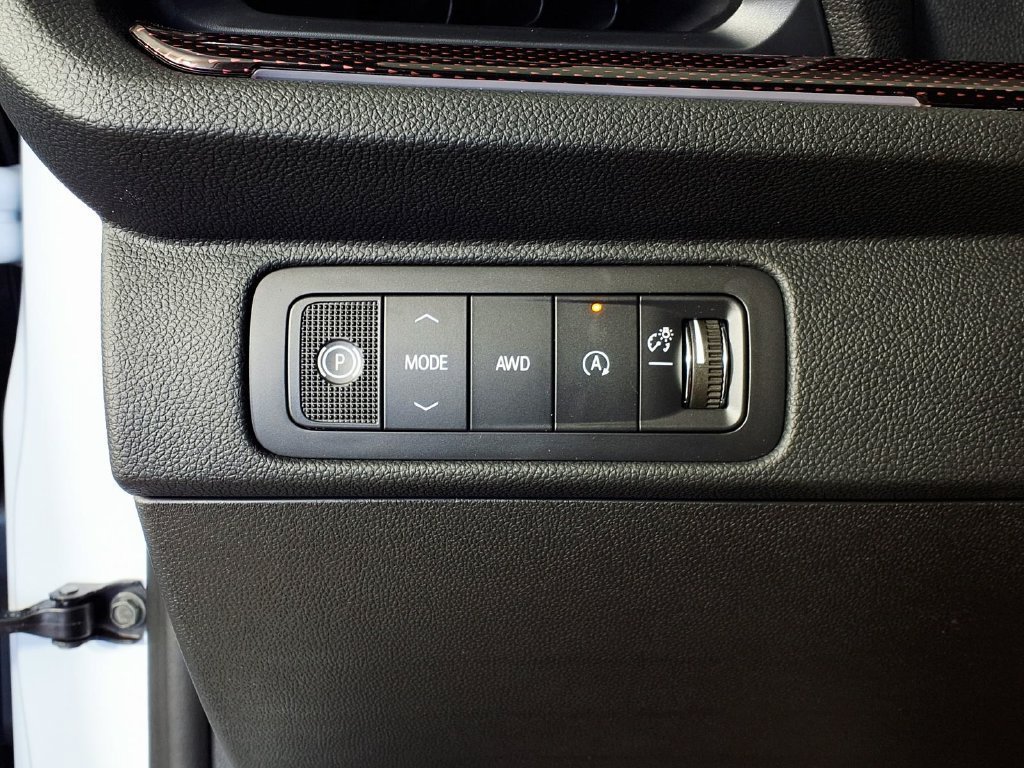 New 2027 Chevrolet Traverse RS AWD/4WD image 18