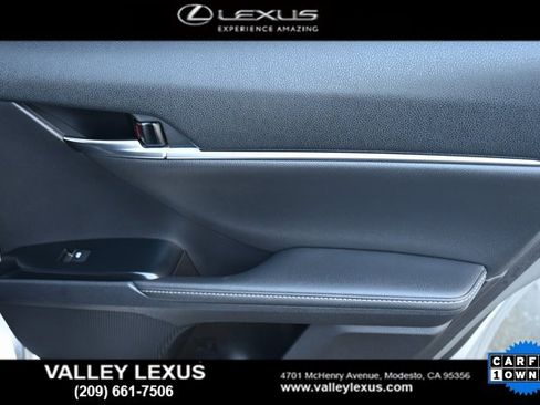 Used 2020 Toyota Camry XSE image 18