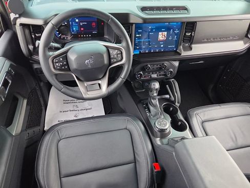 Used 2021 Ford Bronco First Edition AWD/4WD image 8