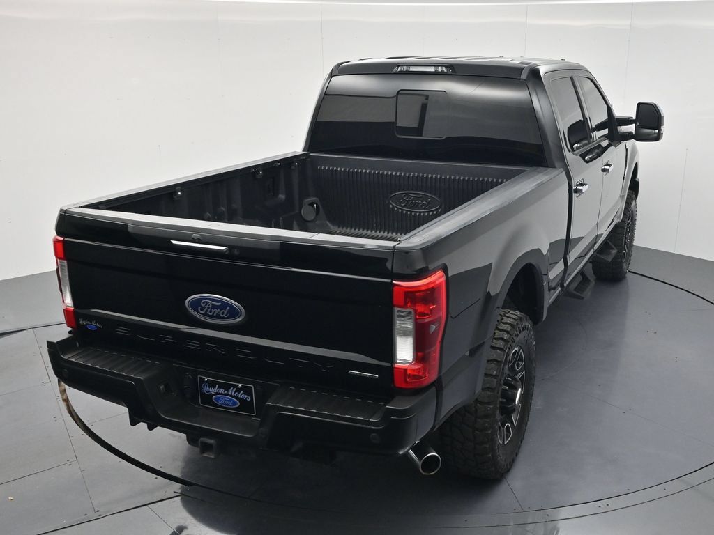 Used 2017 Ford F250 Lariat w/ Chrome Package AWD/4WD image 41