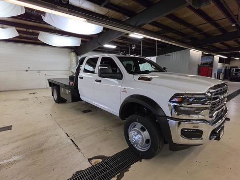 New 2026 RAM 5500 Tradesman w/ Chrome Appearance Group AWD/4WD image 8