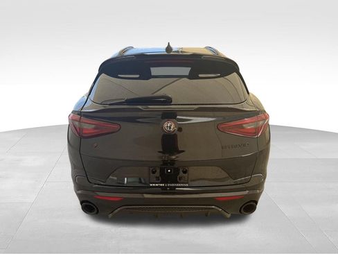 Used 2023 Alfa Romeo Stelvio Veloce AWD/4WD image 7