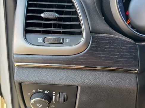 Used 2018 Jeep Grand Cherokee High Altitude image 34