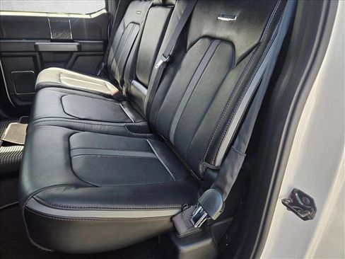 Used 2018 Ford F150 Platinum w/ Equipment Group 701A Luxury AWD/4WD image 18