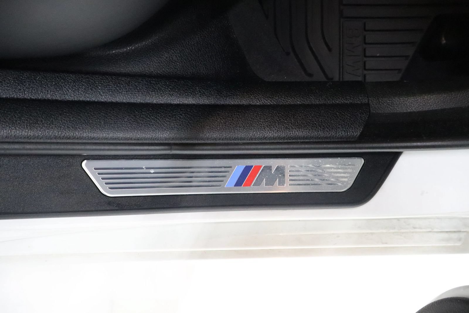 Used 2016 BMW 550i xDrive Sedan AWD/4WD image 24