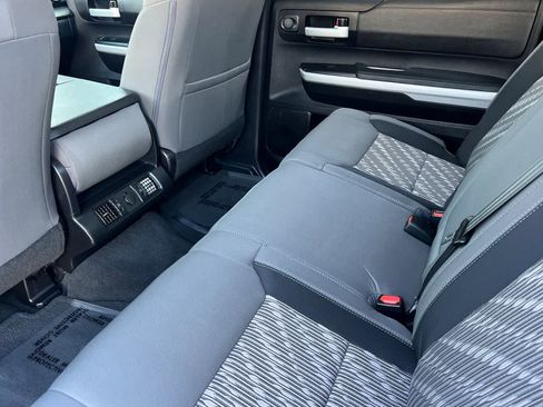 Used 2019 Toyota Tundra SR5 RWD image 5