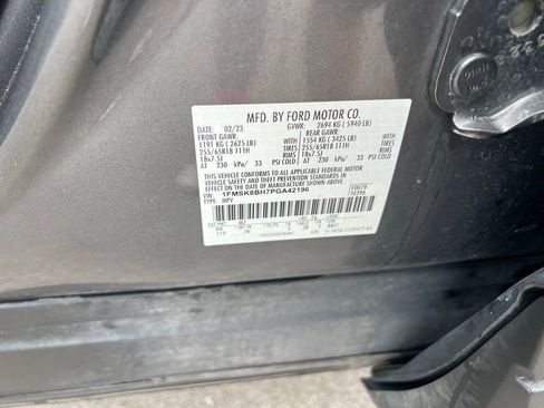 Used 2023 Ford Explorer 4WD image 15