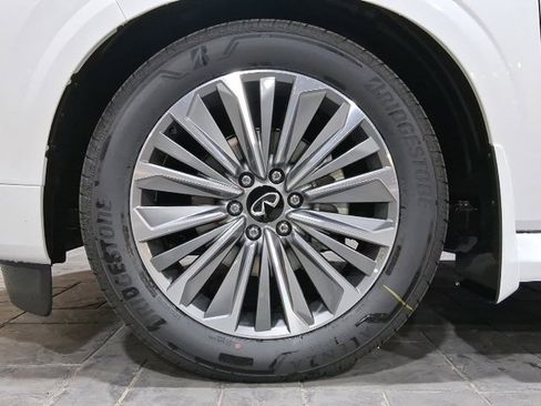 New 2026 INFINITI QX80 Luxe w/ Cargo Package image 26