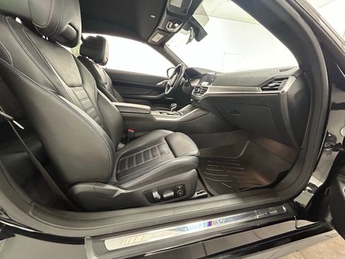 Used 2021 BMW M440i Convertible w/ Premium Package image 34