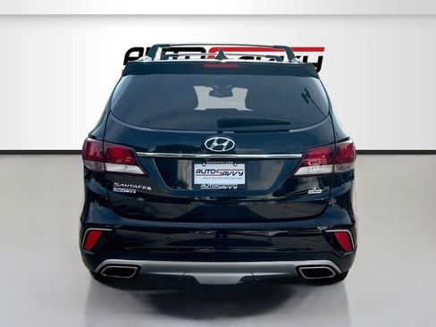Used 2018 Hyundai Santa Fe FWD image 6