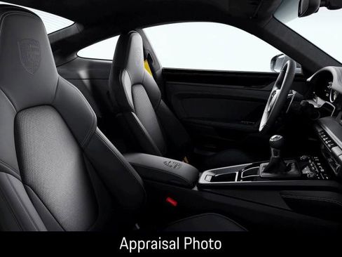 Certified 2022 Porsche 911 GT3 RWD image 6