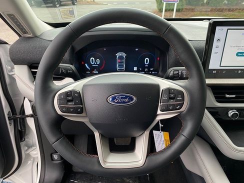 New 2026 Ford Explorer Active w/ Active Comfort Package image 19