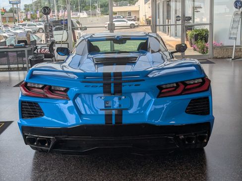 Used 2021 Chevrolet Corvette Stingray Premium Conv w/ Z51 Performance Package RWD image 7