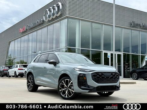New 2026 Audi Q3 quattro 2.0T AWD/4WD image 1