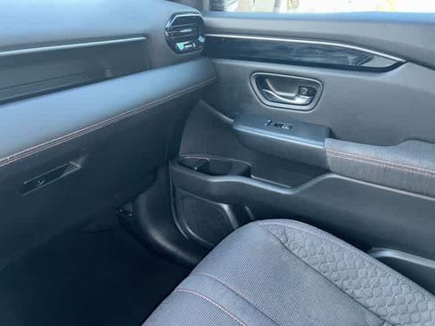 Used 2023 Honda Pilot Sport image 31