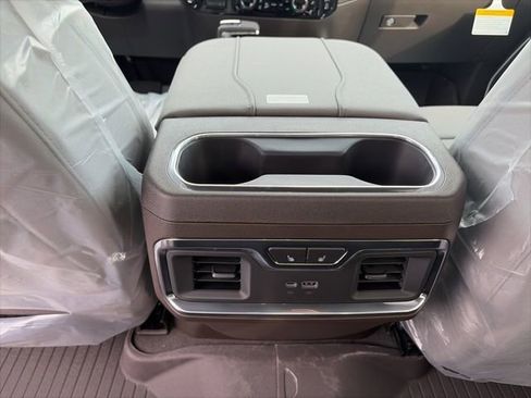 New 2026 Chevrolet Silverado 1500 LTZ w/ LTZ Premium Package image 13