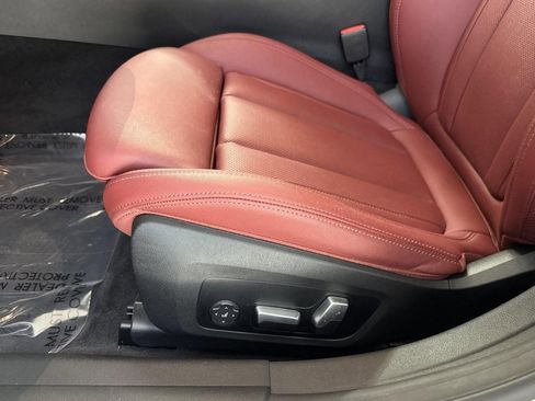 Used 2023 BMW i4 eDrive35 RWD image 14
