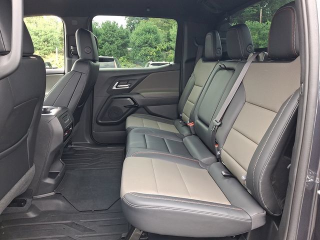 Used 2026 Chevrolet Silverado EV Trail Boss AWD/4WD image 19