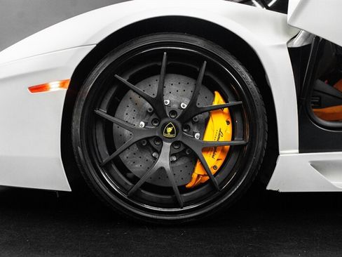 Used 2014 Lamborghini Aventador LP 700-4 AWD/4WD image 14
