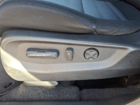 Used 2020 Honda CR-V EX image 16