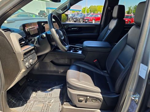 Certified 2025 Chevrolet Tahoe LT AWD/4WD image 24