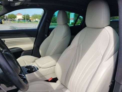 Certified 2023 Maserati Grecale Modena AWD/4WD image 23