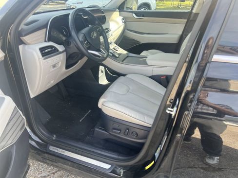 Used 2021 Hyundai Palisade Limited image 12