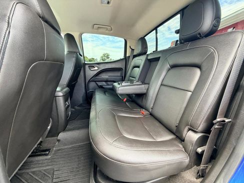 Used 2018 Chevrolet Colorado ZR2 w/ LPO, Premium Interior Package AWD/4WD image 48